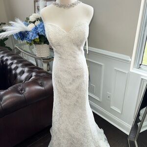 Nicole Miller Bridal White Lace Strapless Mermaid Wedding Dress